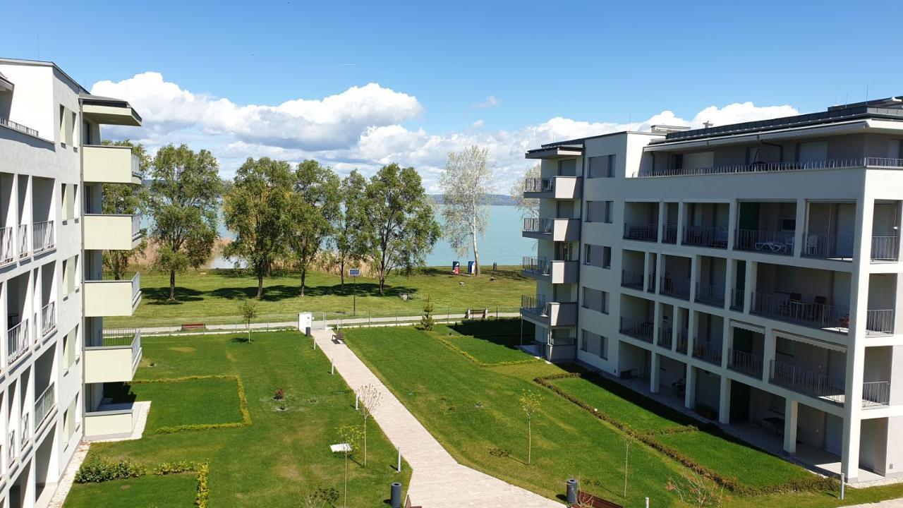 Lelle Resort Cb34 Balatonlelle Dış mekan fotoğraf