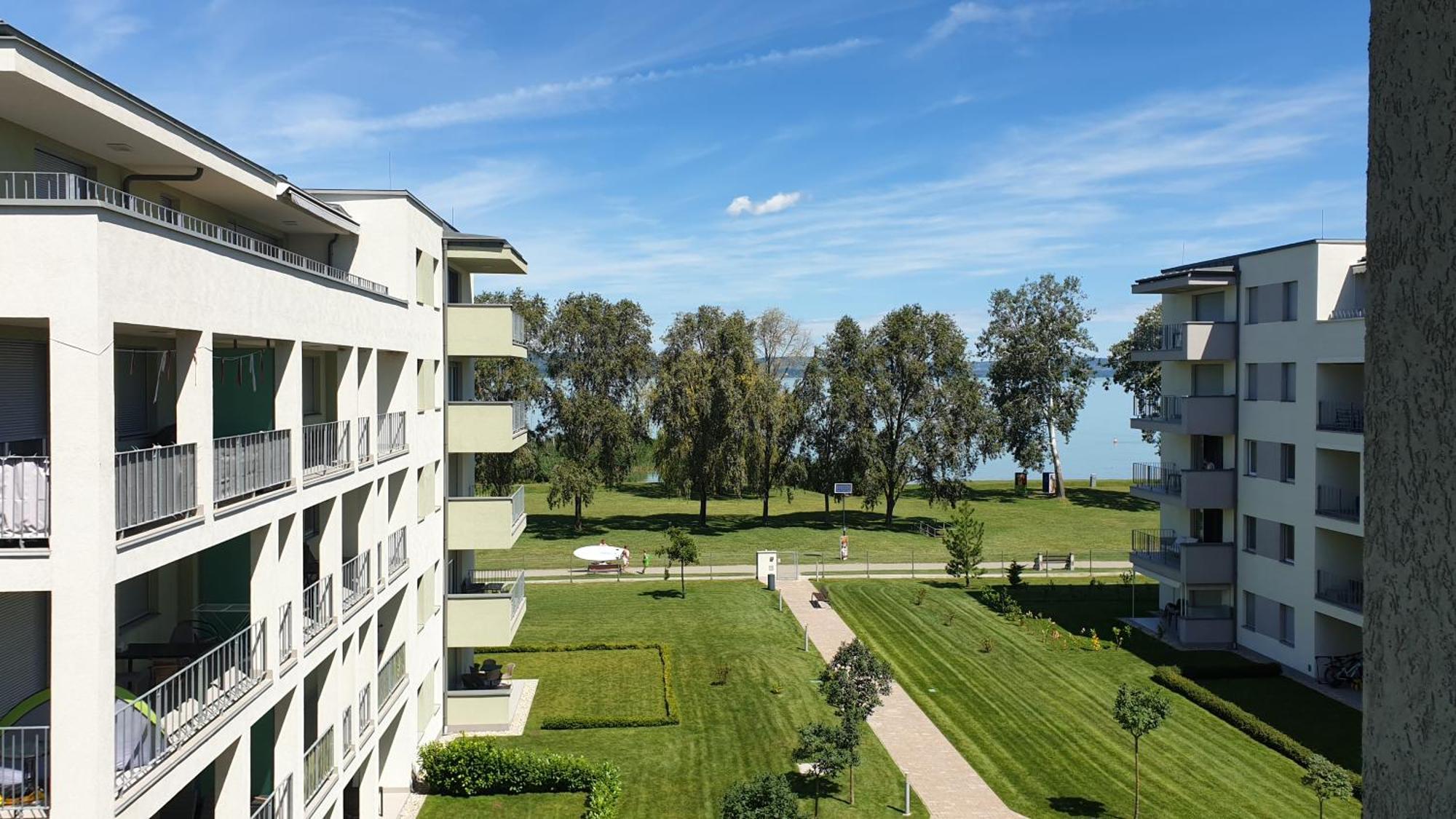 Lelle Resort Cb34 Balatonlelle Dış mekan fotoğraf