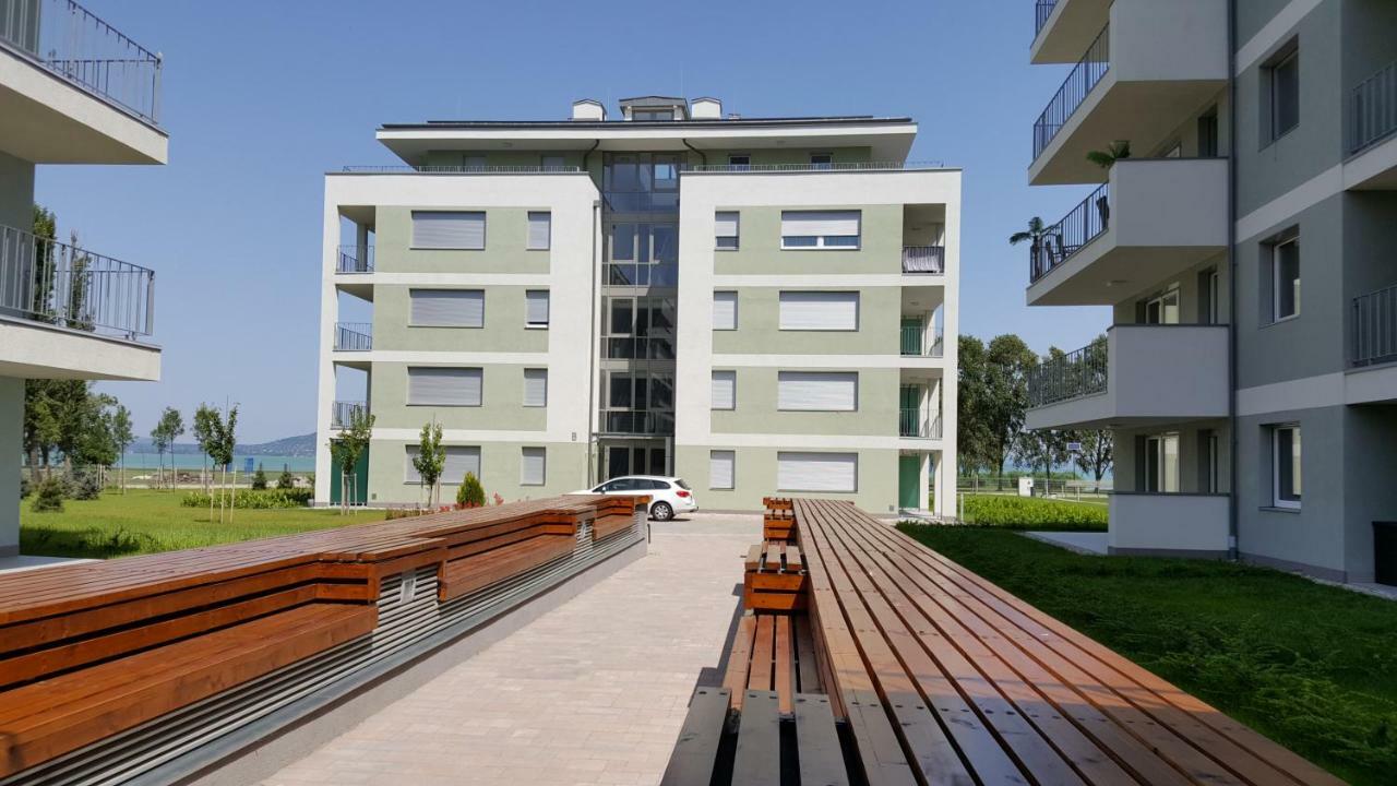 Lelle Resort Cb34 Balatonlelle Dış mekan fotoğraf