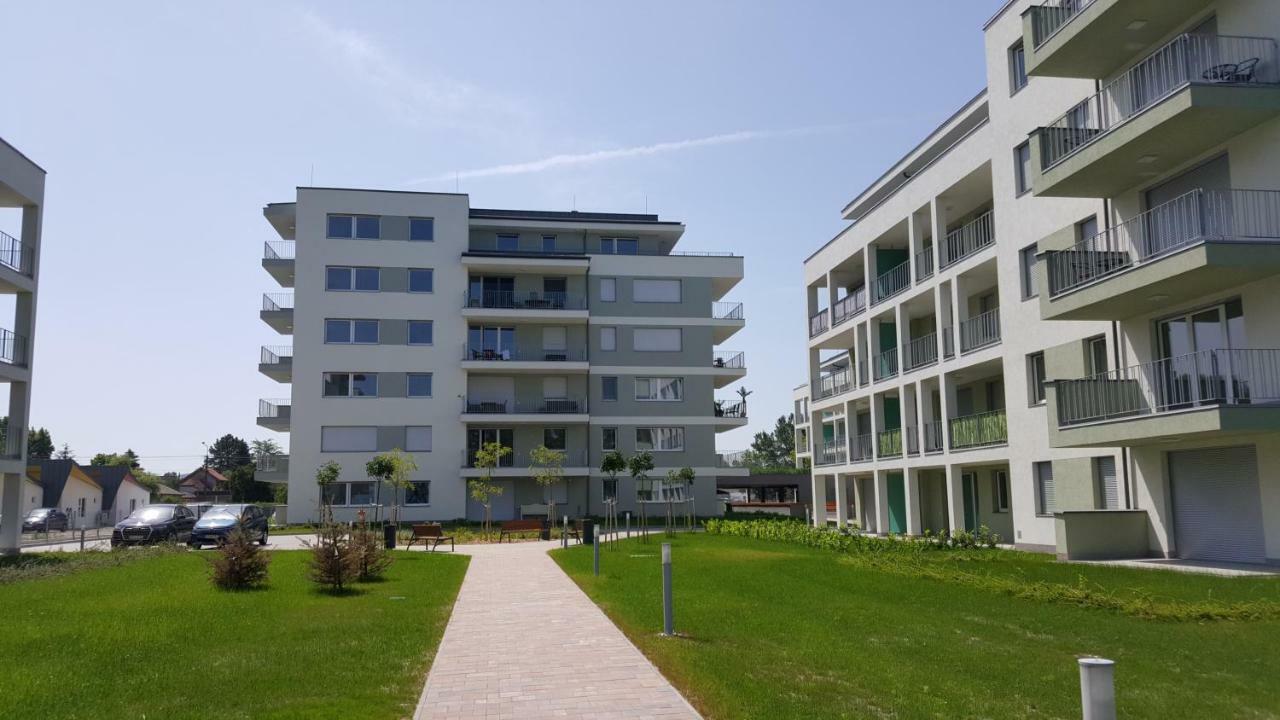 Lelle Resort Cb34 Balatonlelle Dış mekan fotoğraf